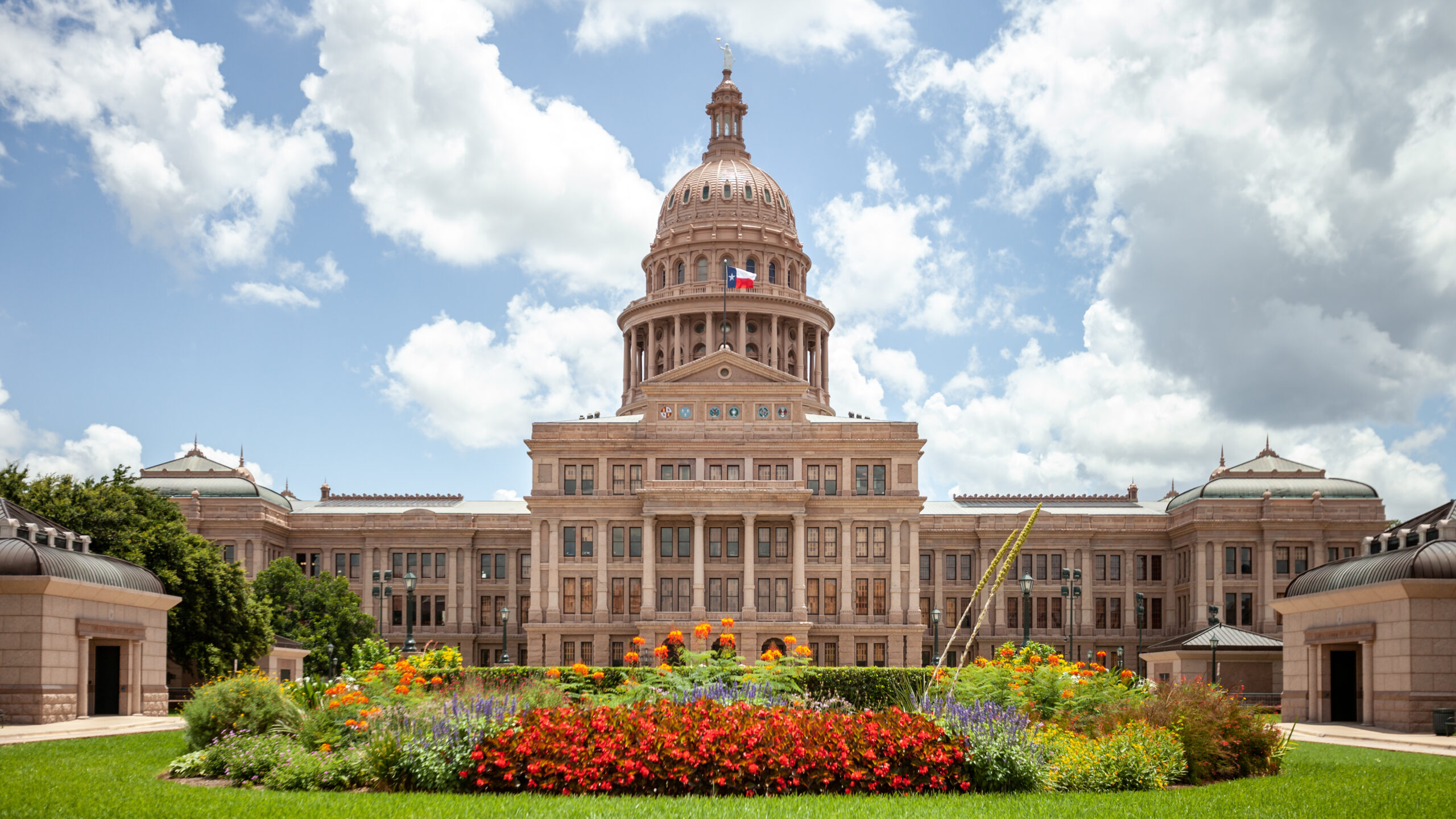 Texas State Capitol in Austin, where the 2026 Delta-8 THC ban became state law